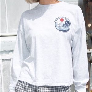 brandy melville golden coast long sleeve tee
